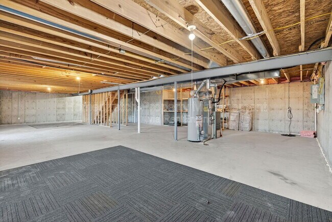 Building Photo - 401 Falcons Prey