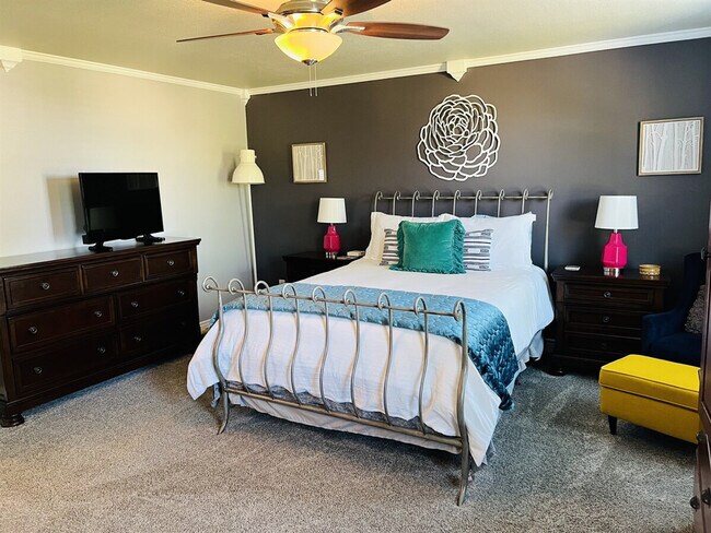 Building Photo - 3112 Rock Creek Dr