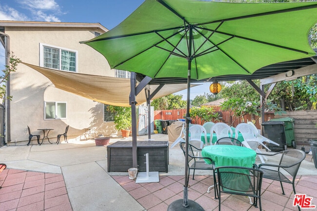 Building Photo - 4537 College View Ave