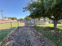 Building Photo - 457 N F St