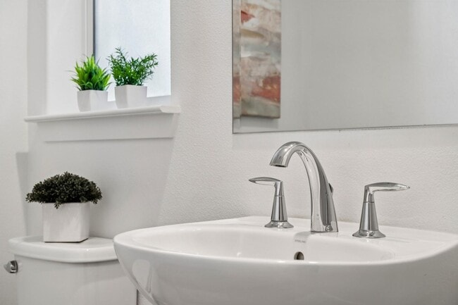 Building Photo - 3479 Client Cmn