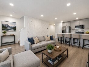 Building Photo - 8468 W Meadow Bank Wy