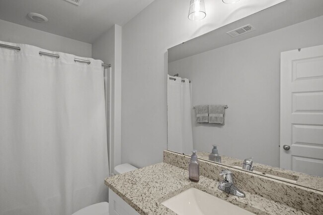 Building Photo - 495 Gov Treutlen Cir