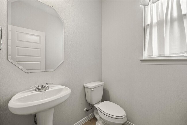 Building Photo - 1410 Crossford Trl