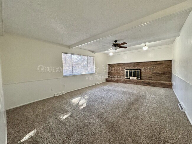 Building Photo - 5728 S Kenton St