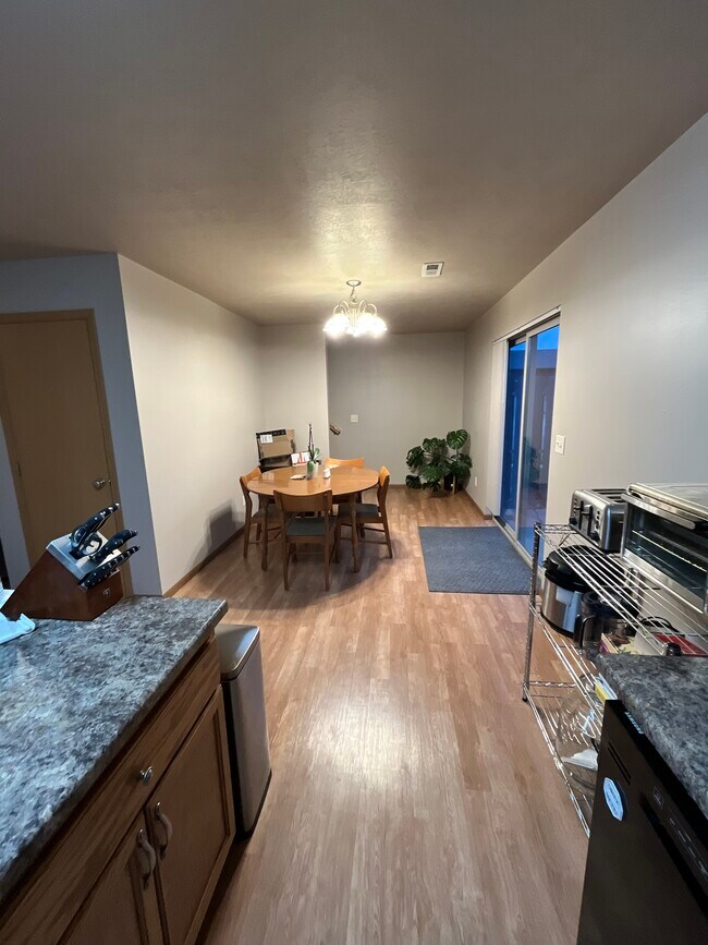 Building Photo - 4311 S Banyan Ave