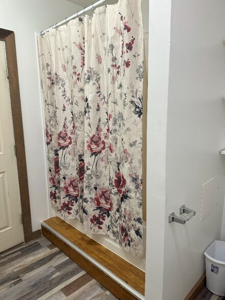 Building Photo - 3446 LA-594