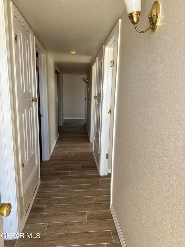 Building Photo - 6228 Antelope Ct