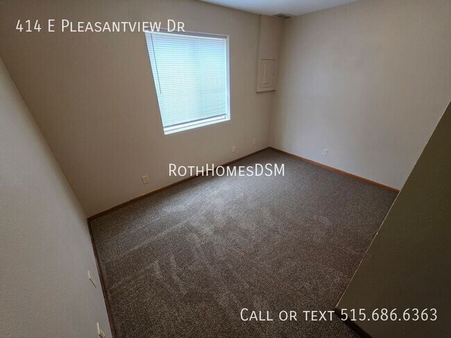 Building Photo - 414 E Pleasant Vw Dr
