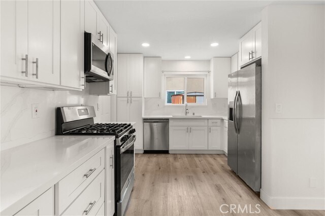 Building Photo - 5561 Spa Dr