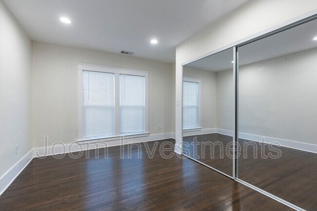 Building Photo - 912 N Stoneman Ave