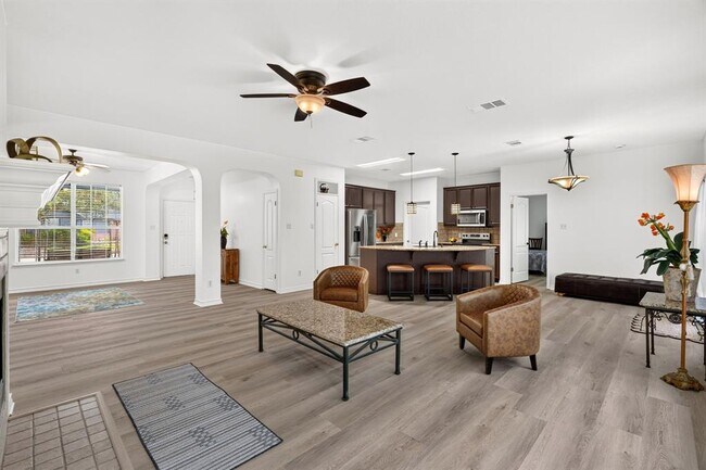 Building Photo - 1612 Zunker Cove