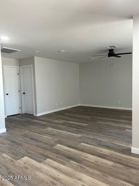Building Photo - 3915 E Earll Dr