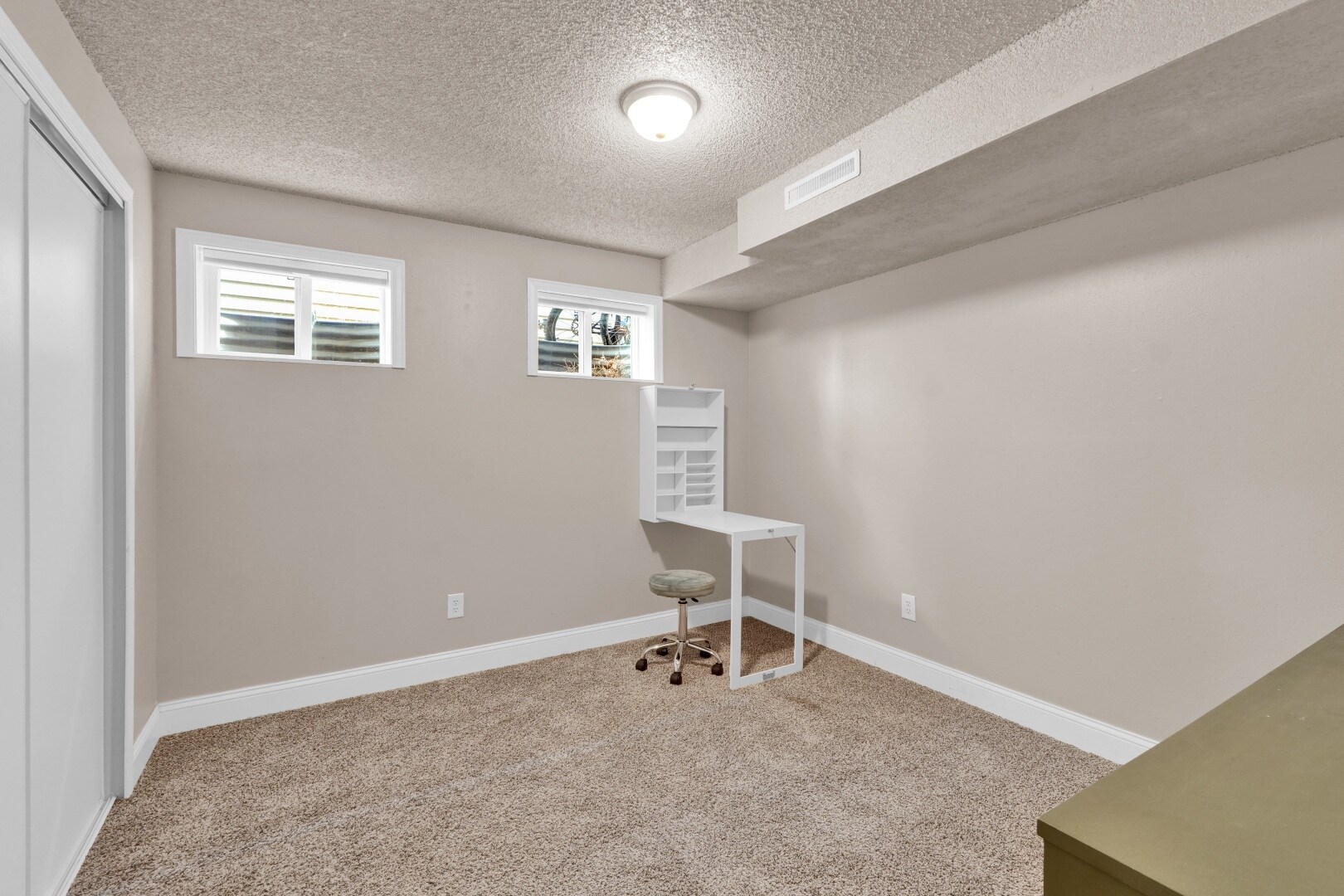 Building Photo - 4945 Brown Valley Ln