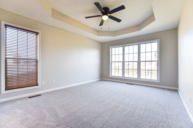 Building Photo - 3886 Stella Dr