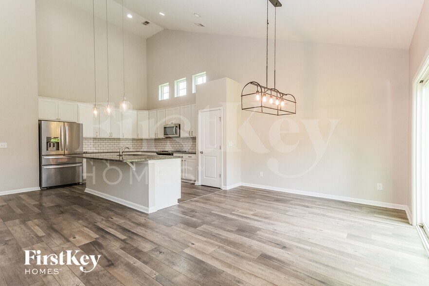 Building Photo - 447 Stonefield Cir