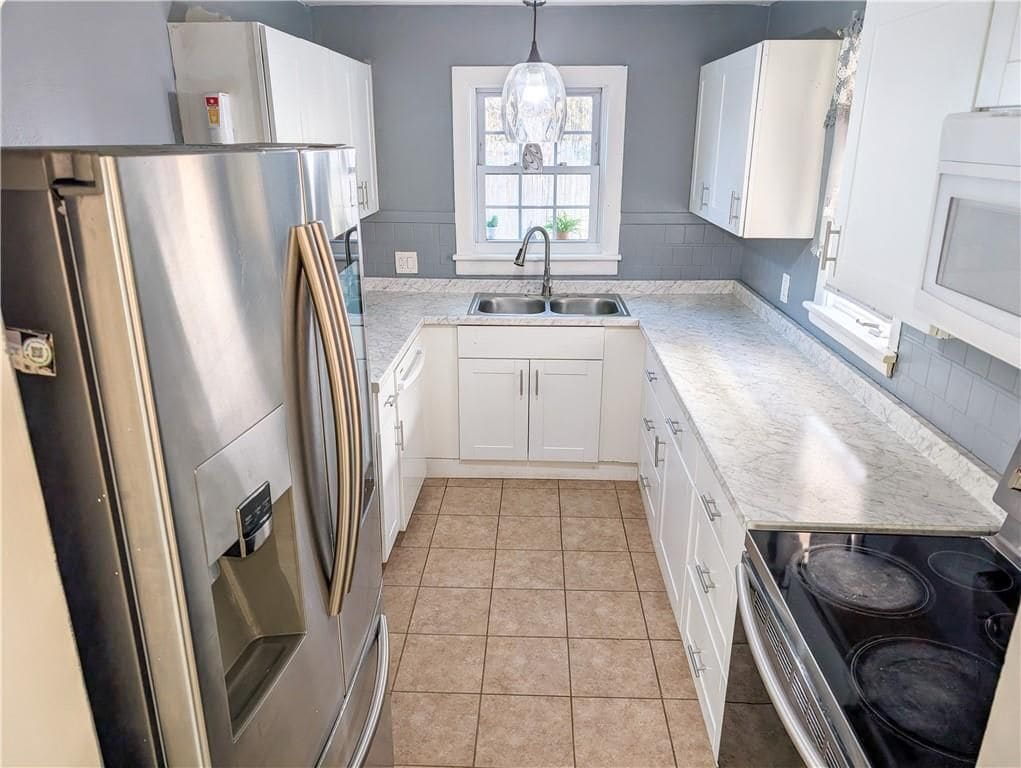 Building Photo - 136 Chatham St