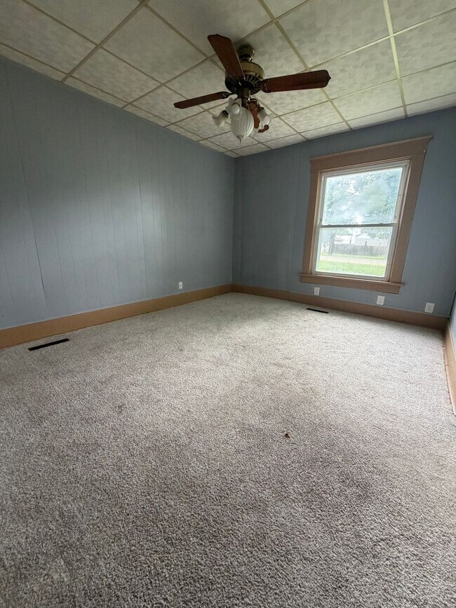 Building Photo - Cozy Two Bedroom in Quiet Avoca!