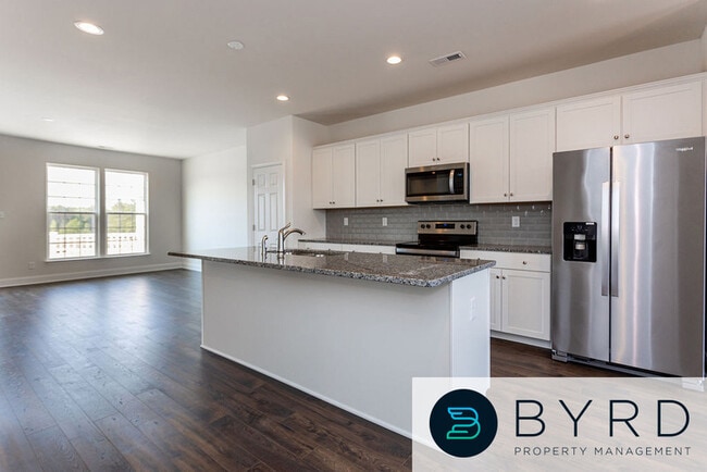 Building Photo - 15212 Dunton Ave