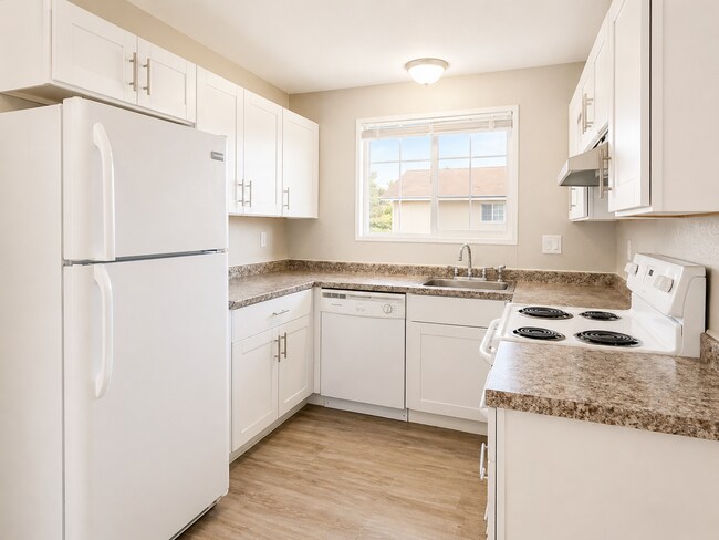 Building Photo - 4108 W Albany Ave