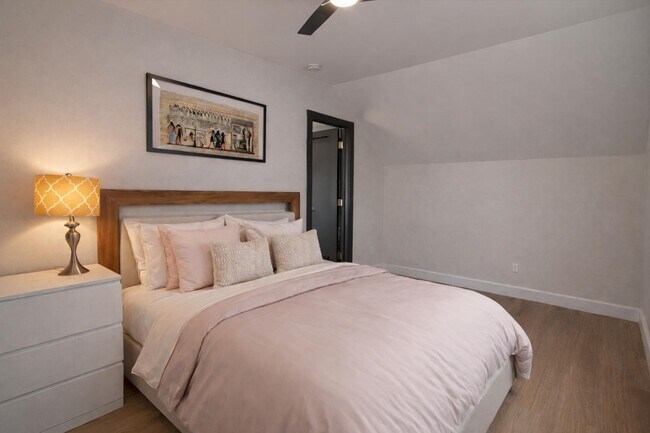 Building Photo - 335 Arlington Ave