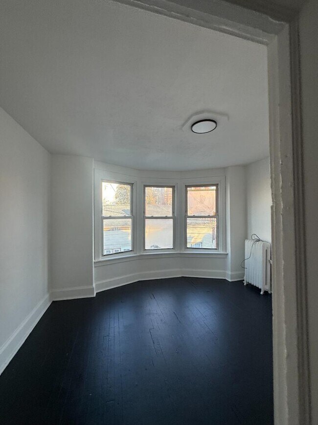 Building Photo - 2120 Susquehanna St