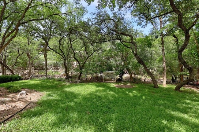 Building Photo - 7518 Stonecliff Dr