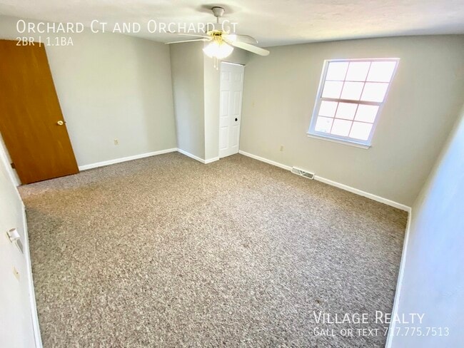 Building Photo - 402 Orchard Ct