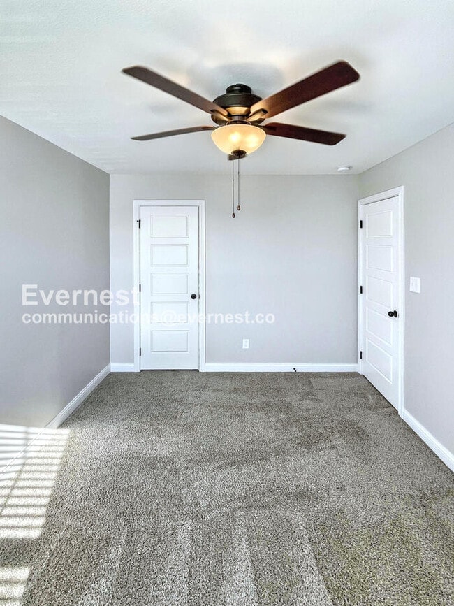 Building Photo - 1101 Cardinal Crk Dr