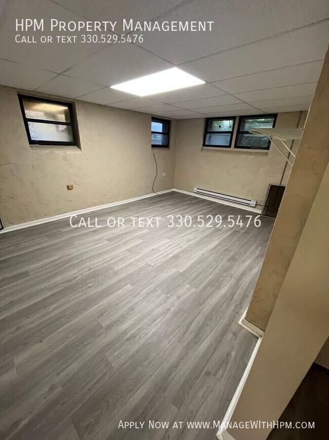 Building Photo - 11 S Highland Ave