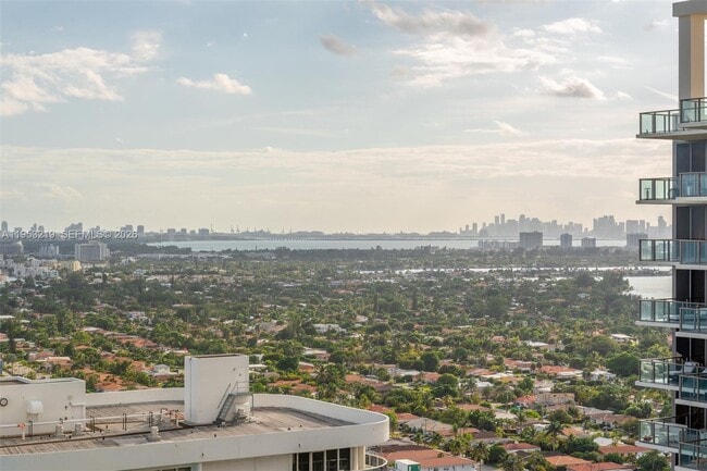 Building Photo - 9703 Collins Ave