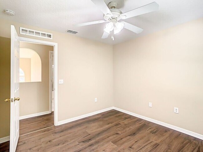 Building Photo - 1743 Corner Meadow Cir