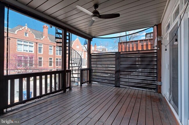 Building Photo - 1203 Girard St NW