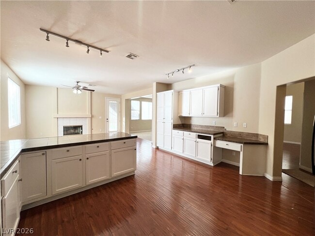 Building Photo - 1737 Buttermilk Dr