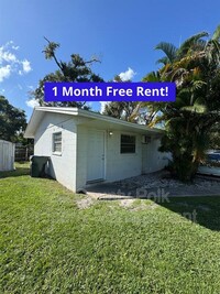 Building Photo - 1110 W Lime St