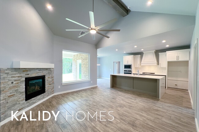 Building Photo - 17857 Salem Rd