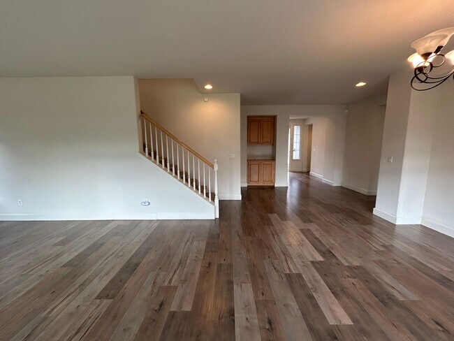 Building Photo - 1454 Azalea Dr