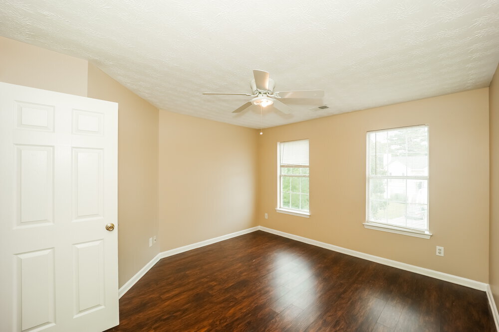 Building Photo - 8639 Glendevon Ct