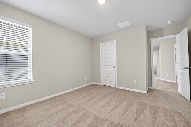 Building Photo - 13758 Goldeye Dr