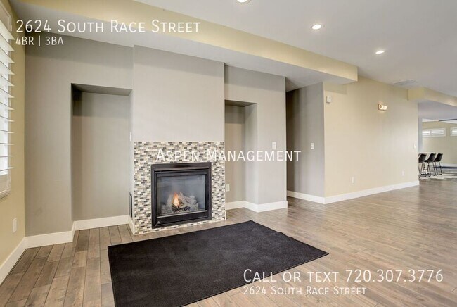 Building Photo - 2624 S Race St
