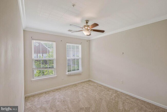 Building Photo - 1815 Spanish Oak Ln