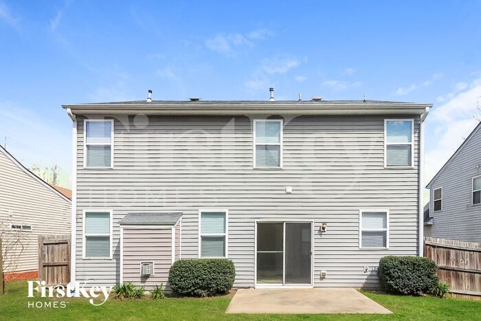 Building Photo - 242 Silver Arrow Cir