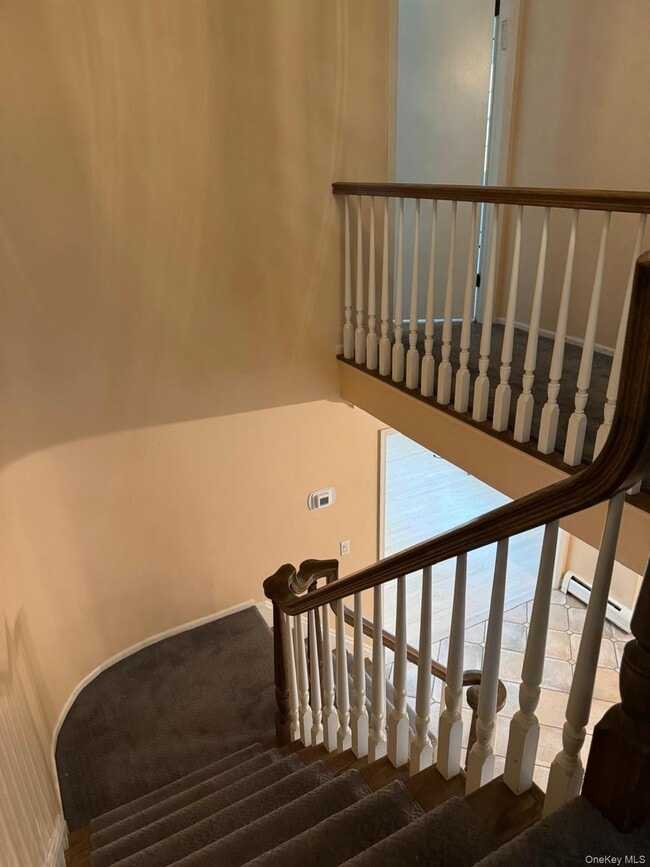 Building Photo - 24 Beaumont Dr