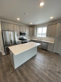 Building Photo - W218N16014 Tiger Lily Dr