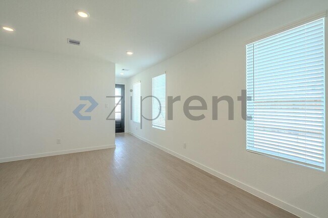 Building Photo - 21514 Barnridge Ct