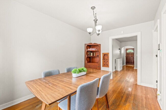 Building Photo - 2637 17th St