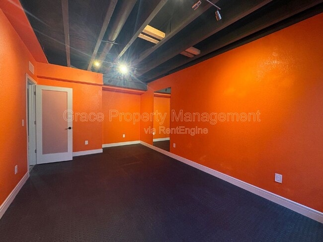 Building Photo - 4381 N Rome St
