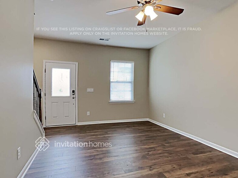 Building Photo - 1346 Kent Downs Ave SW