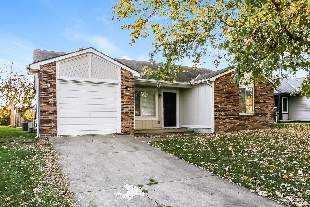Building Photo - 3117 Falcon Bridge Dr