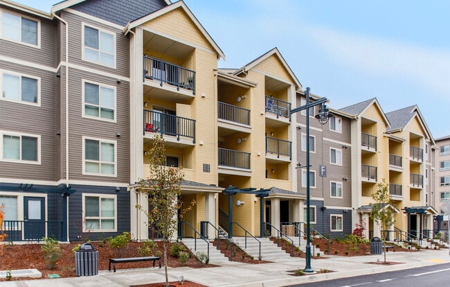 Building Photo - Uptown Square